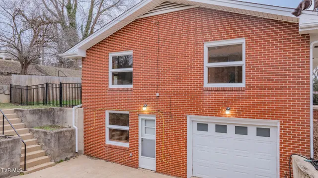 $289,900 | 532 Bays View Road, Kingsport, TN 37660