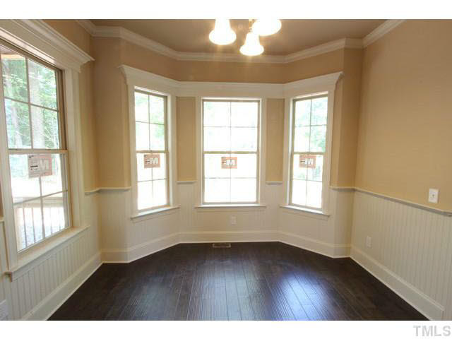 7921 Longleaf Branch Court Raleigh, NC 27612 - Photo 8 of 25 Breakfast Area