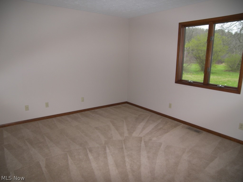 5199 Brainard Road Solon, OH 44139 - Photo 14 of 17 Bedroom #3