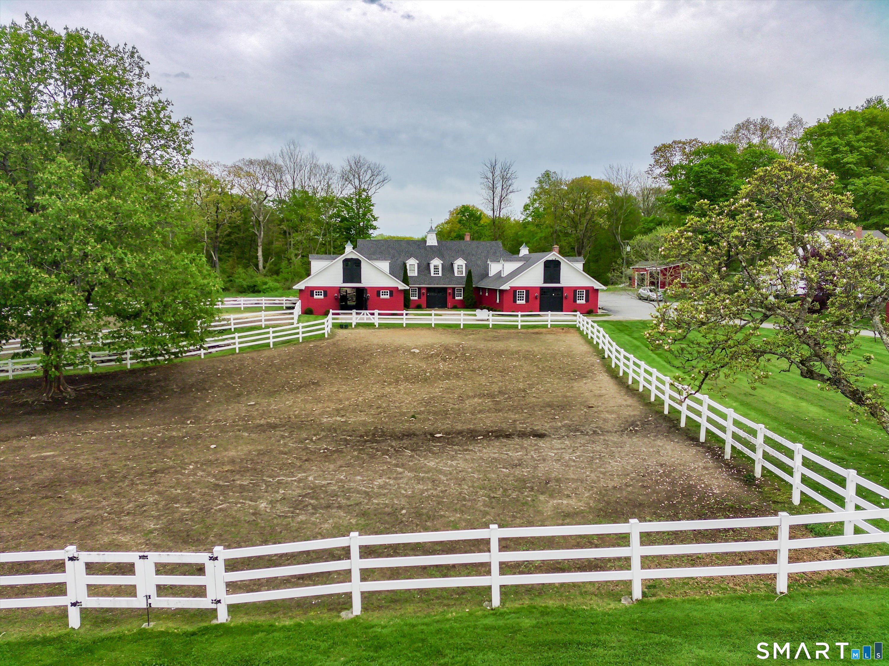 433 Wrights Crossing Road Pomfret, CT 06259 - Photo 13 of 27