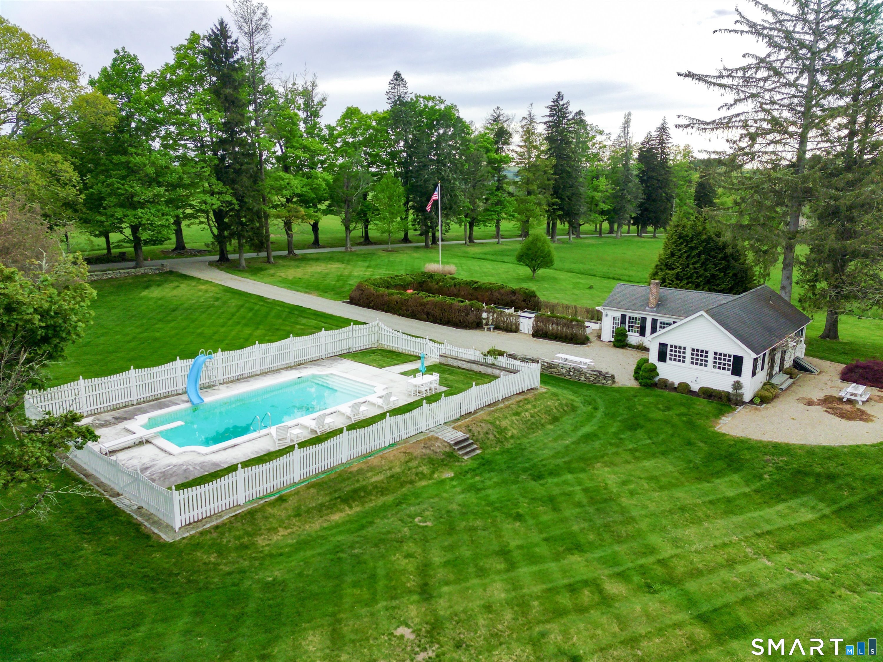 433 Wrights Crossing Road Pomfret, CT 06259 - Photo 18 of 27