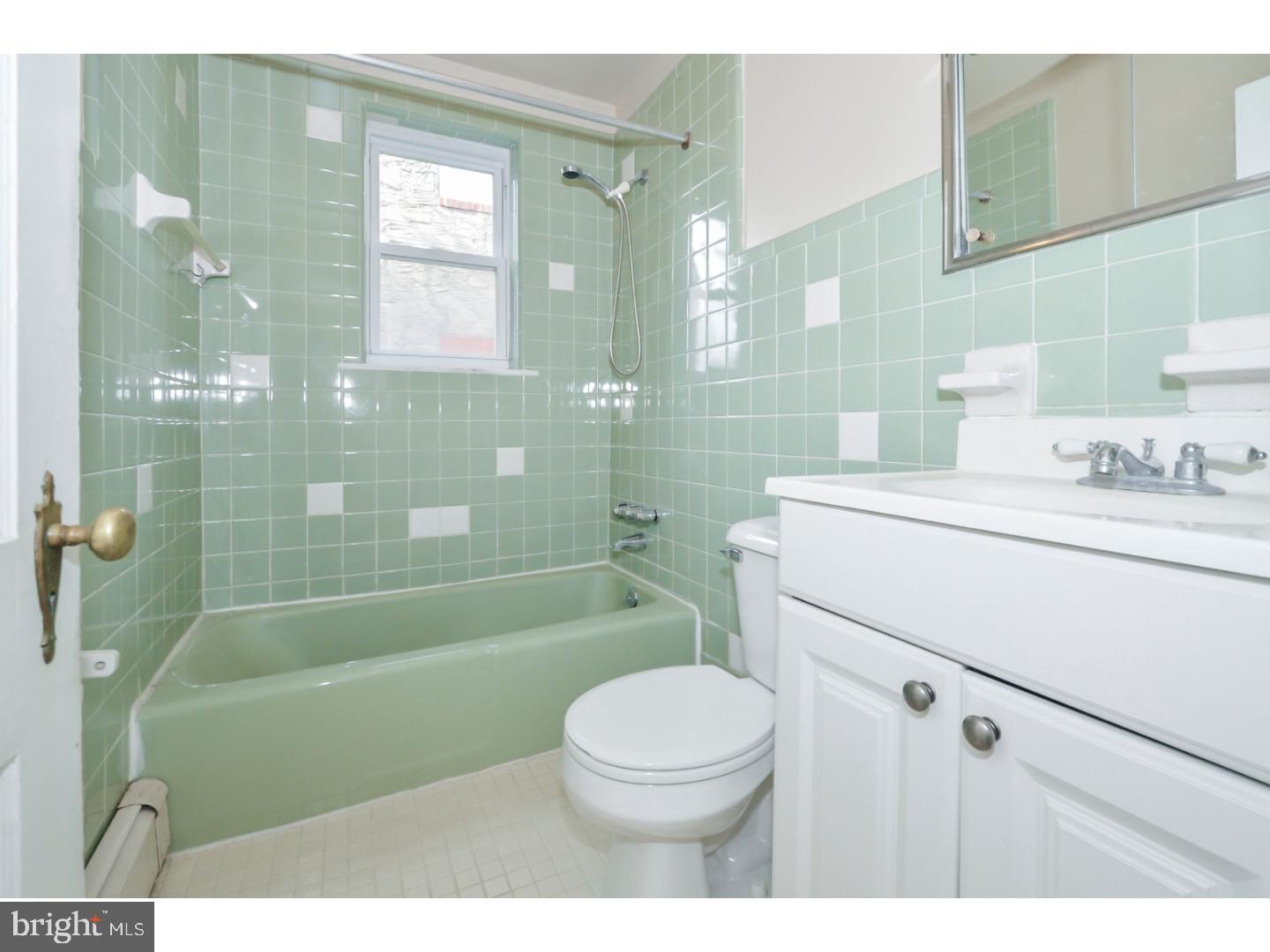 105 Cameron Road Willow Grove, PA 19090 - Photo 11 of 25 Bathroom