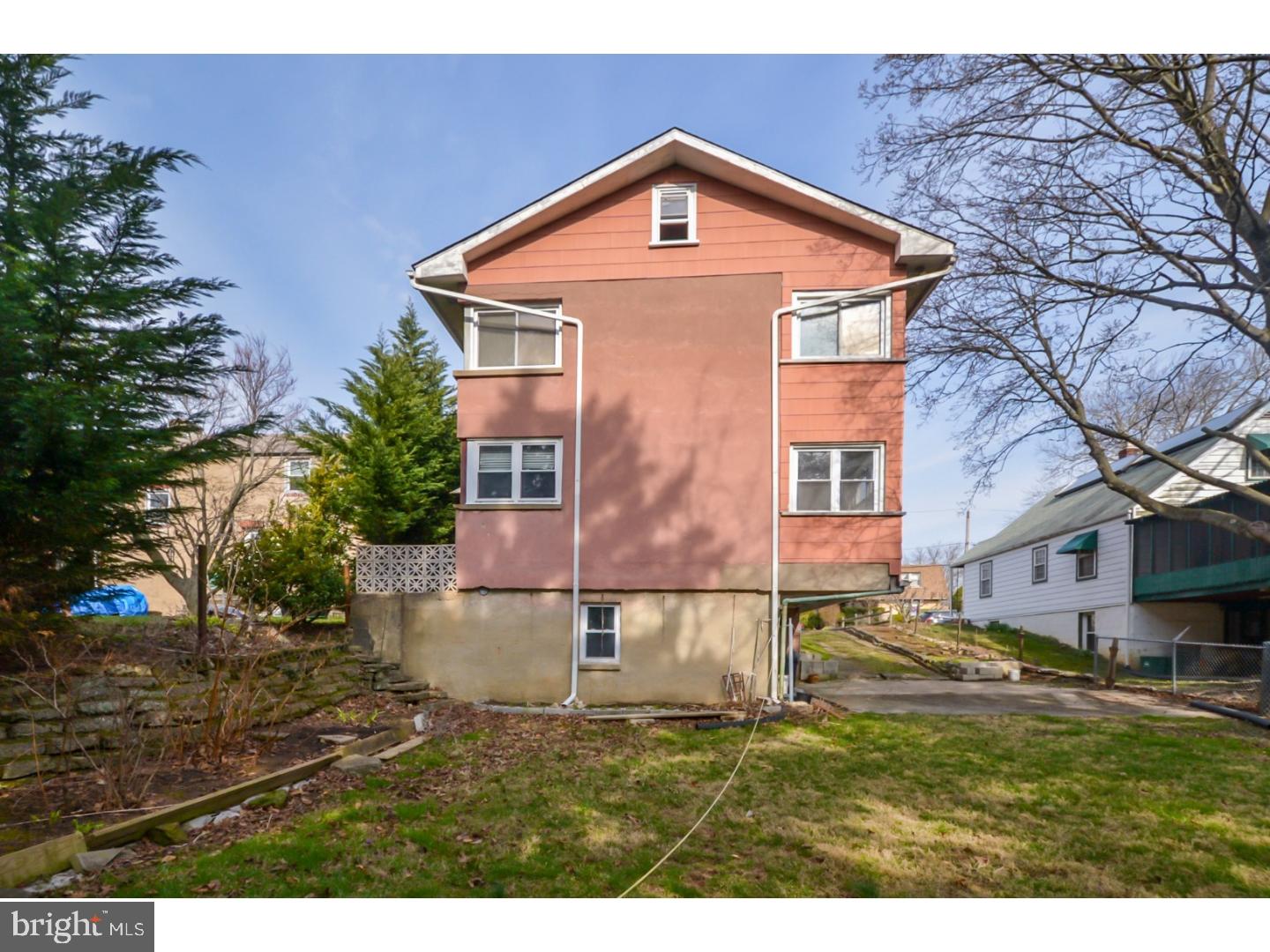 105 Cameron Road Willow Grove, PA 19090 - Photo 24 of 25 View in Back