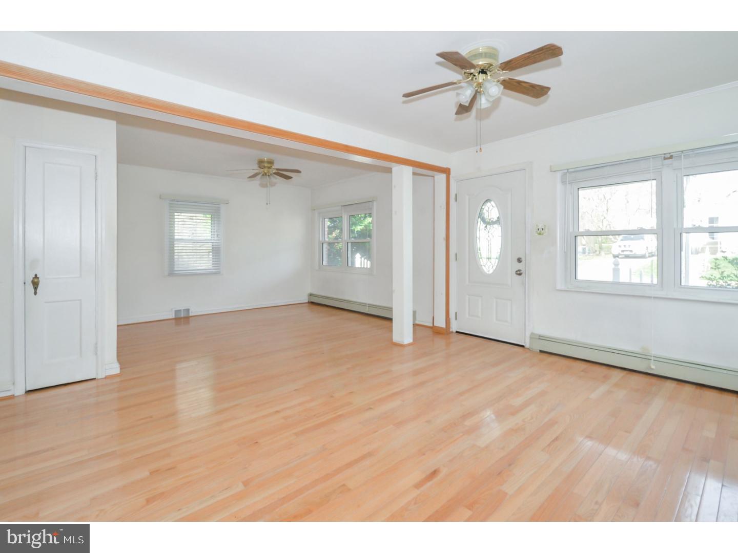 105 Cameron Road Willow Grove, PA 19090 - Photo 8 of 25 Gallery Image 8