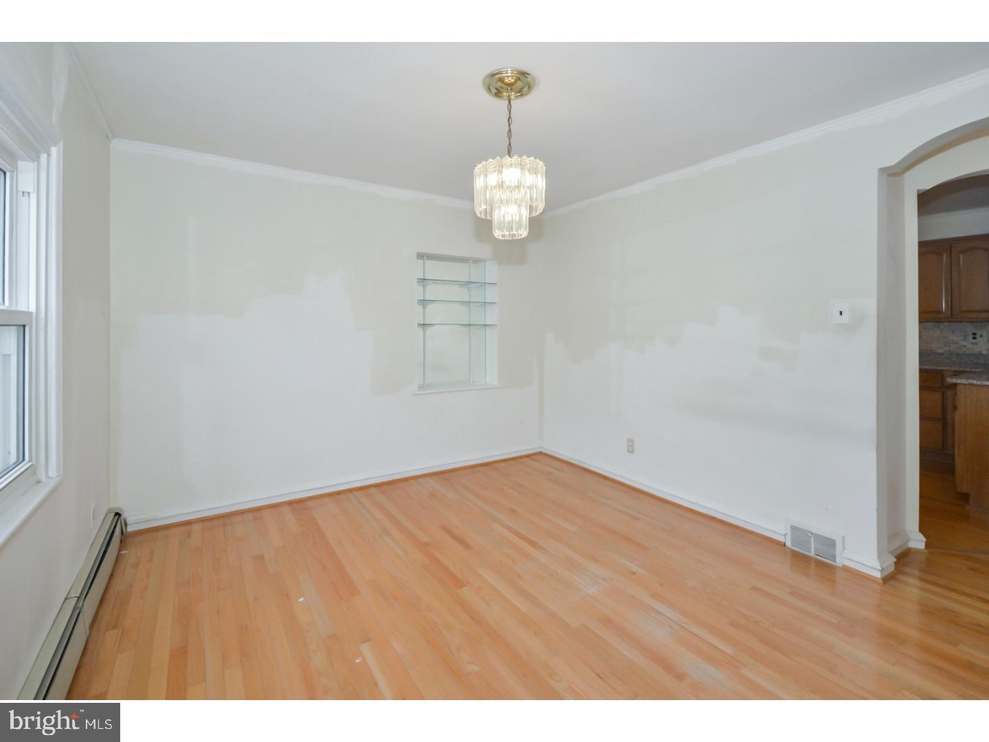 105 Cameron Road Willow Grove, PA 19090 - Photo 9 of 25 Dining Room