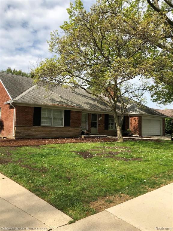 1141 South Renaud Road Grosse Pointe Woods, MI 48236 - Photo 2 of 52