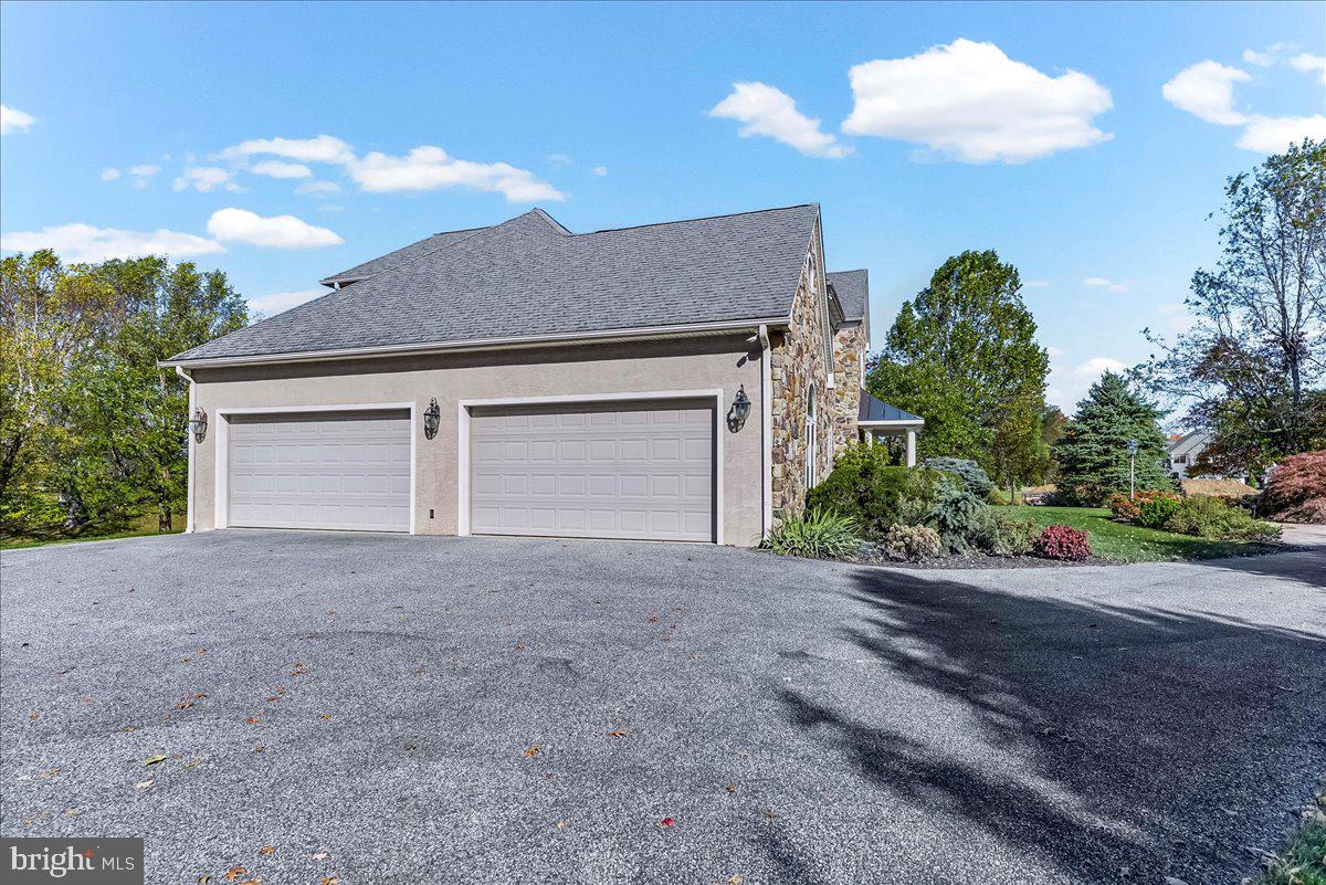411 Webb Road Chadds Ford, PA 19317 - Photo 63 of 73 4 car garage!