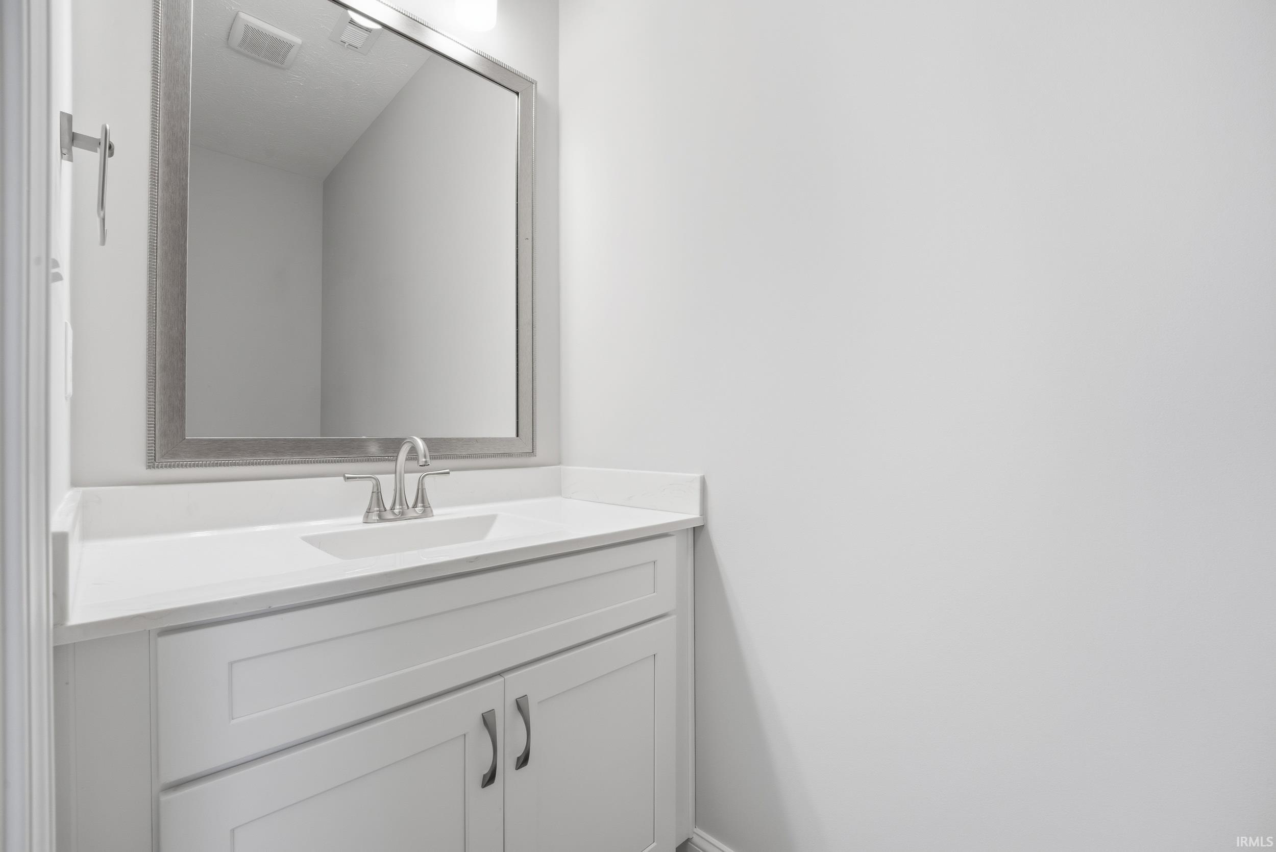 489 Elbridge Lane Lafayette, IN 47905 - Photo 2 of 36