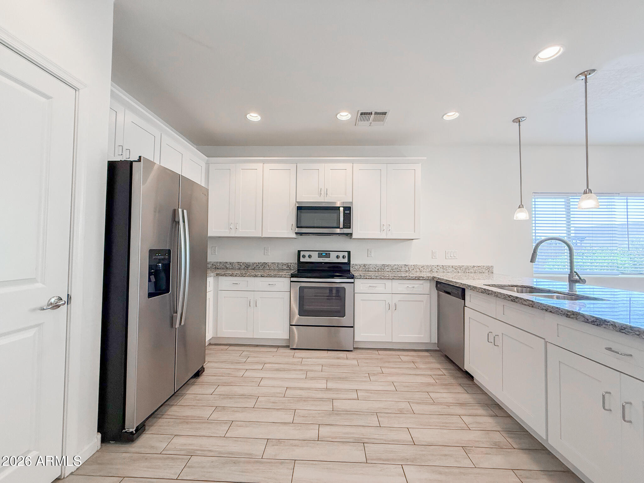1741 West Pollack Street Phoenix, AZ 85041 - Photo 9 of 33