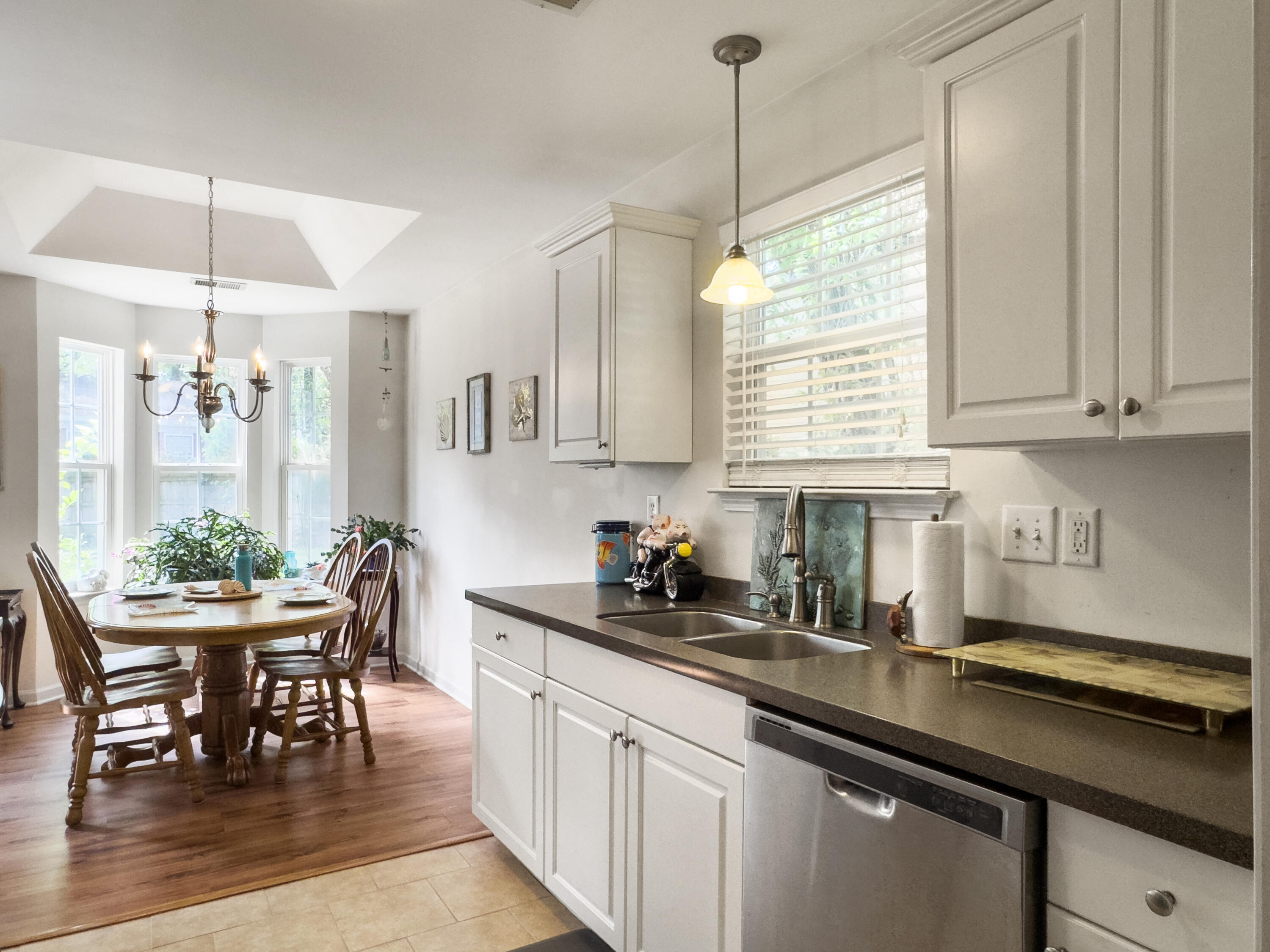 1921 Old Parsonage Road Charleston, SC 29414 - Photo 23 of 27 23.Kitchen