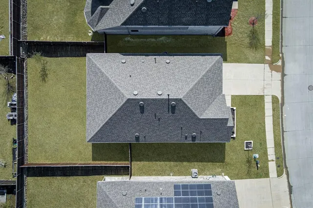 $372,500 | 2920 Arlo Road, Aubrey, TX 76227