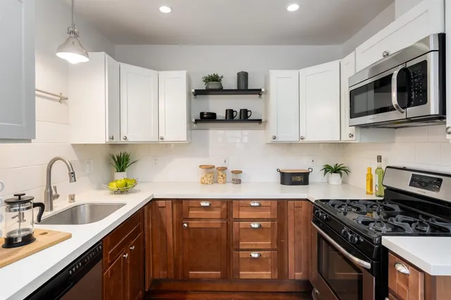 $749,000 | 5431-5431 Ygnacio Avenue, Oakland, CA 94601