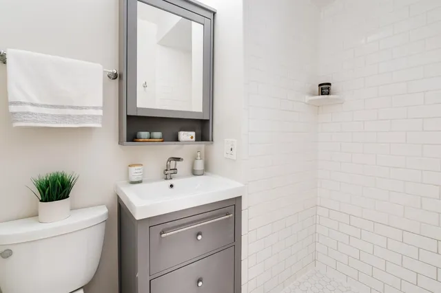 $749,000 | 5431-5431 Ygnacio Avenue, Oakland, CA 94601