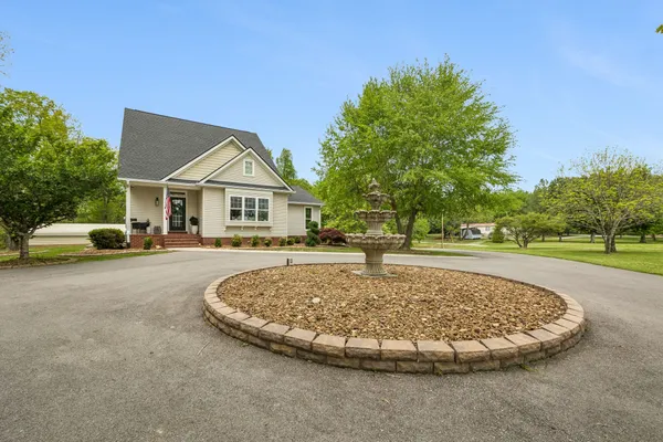 $599,900 | 735 Hurricane Ridge Road, Smithville, TN 37166