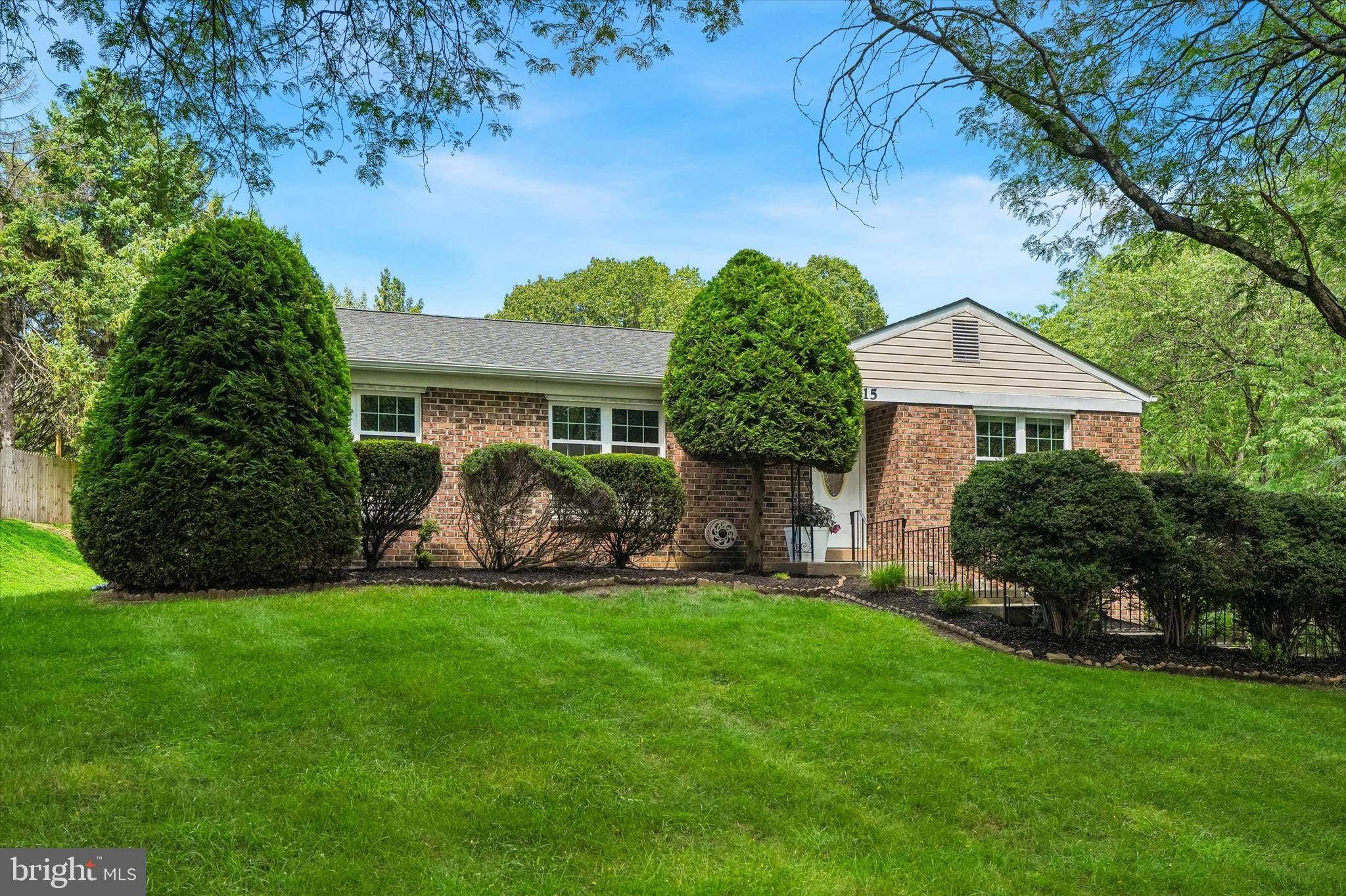 115 Pleasant Hill Road Cheltenham, PA 19012 - Photo 1 of 39 115 Pleasant Hill Rd