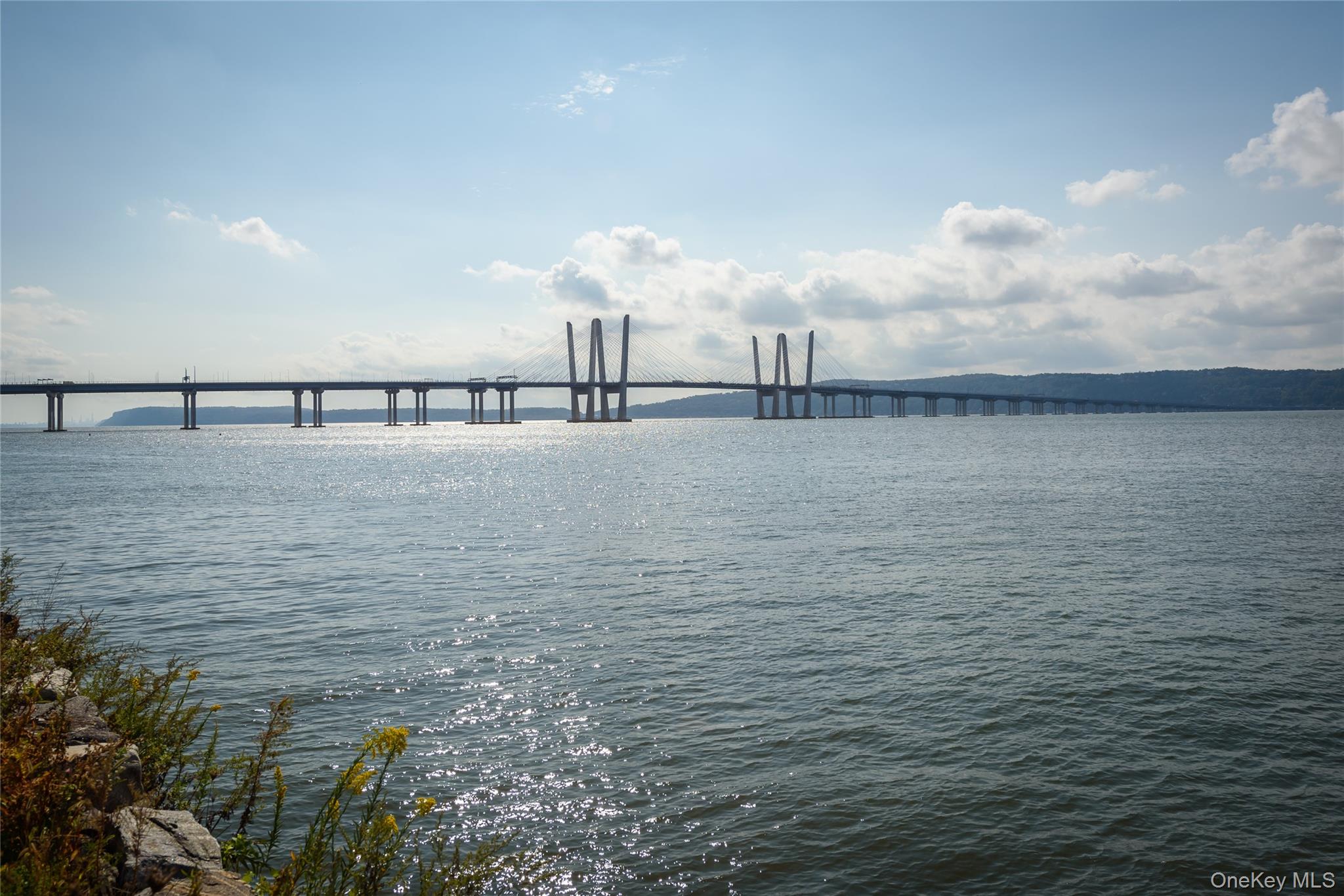 18 Rivers Edge Drive, Unit 211 Tarrytown, NY 10591 - Photo 26 of 30 a view of water with an ocean view