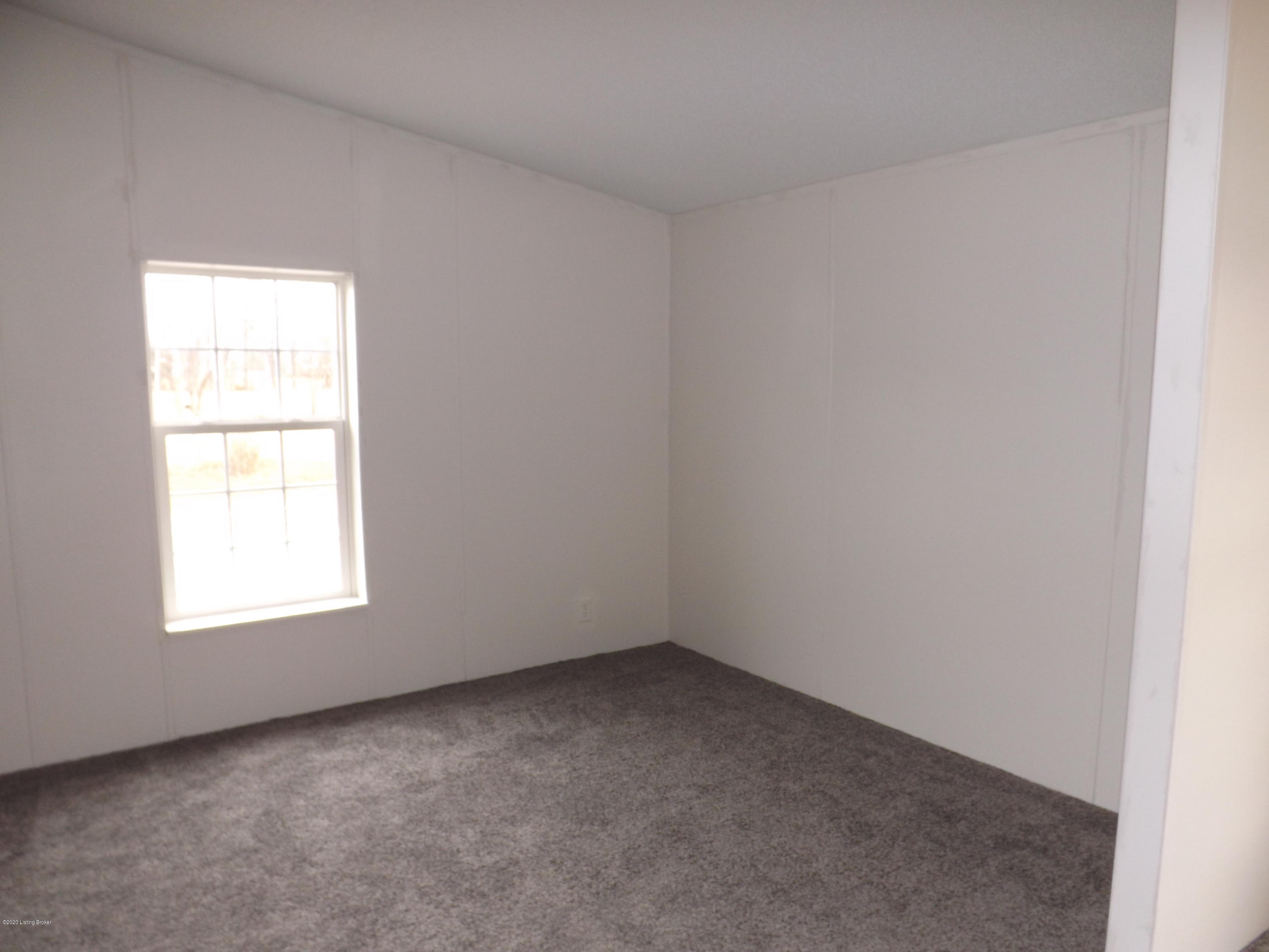 106 Fairmount Road Brandenburg, KY 40108 - Photo 37 of 47 DSCF6726