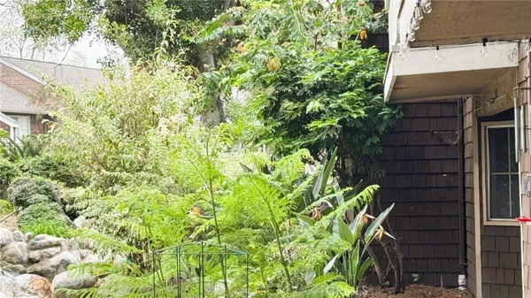 $2,100 | 12555 South Euclid Street, Unit 121, Garden Grove, CA 92840