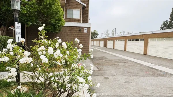 $2,100 | 12555 South Euclid Street, Unit 121, Garden Grove, CA 92840