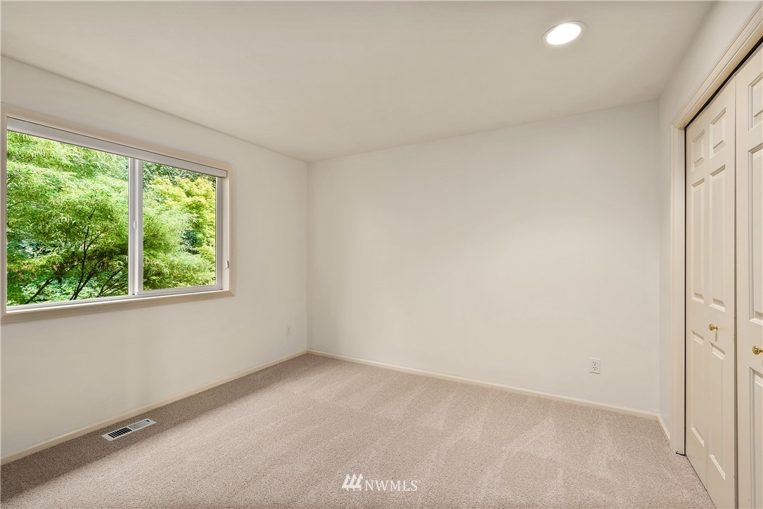 4729 176th Street Southeast Bothell, WA 98012 - Photo 18 of 40 an empty room with a window