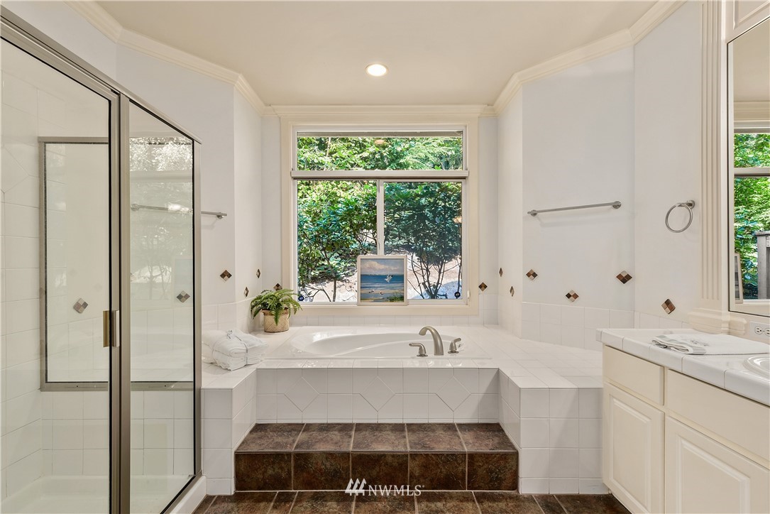 4729 176th Street Southeast Bothell, WA 98012 - Photo 29 of 40 a bathroom with a sink and a bathtub