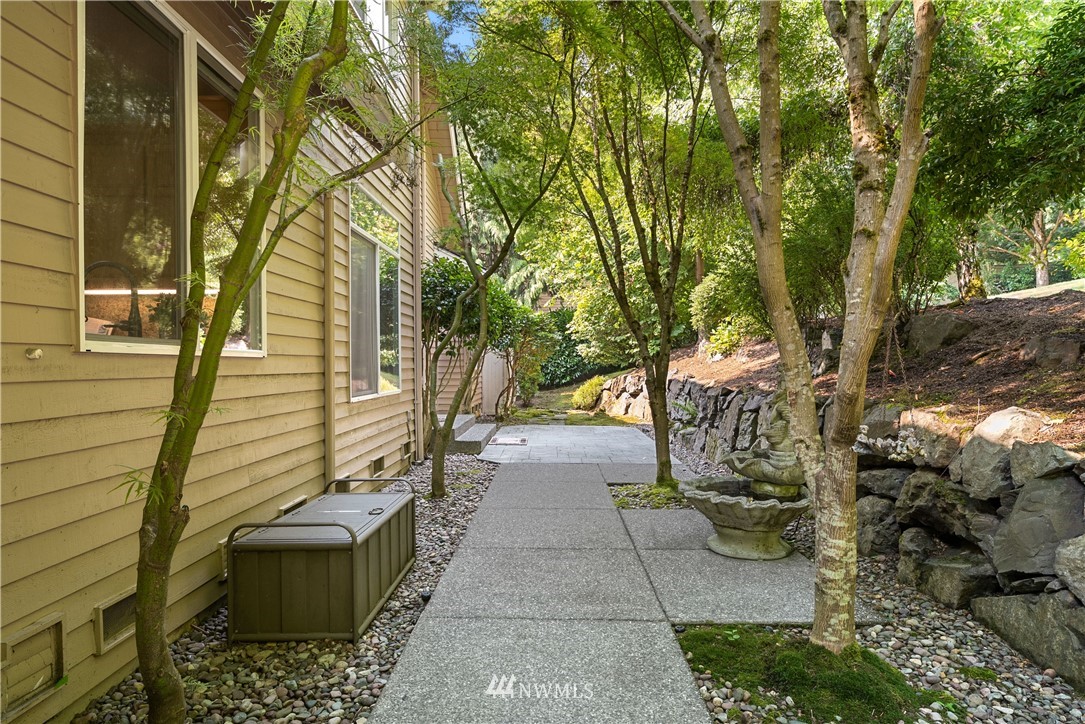 4729 176th Street Southeast Bothell, WA 98012 - Photo 36 of 40 a view of a pathway of a patio