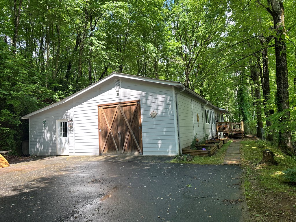 1477 Healy Fields Road Andrews, NC 28901 - Photo 3 of 45