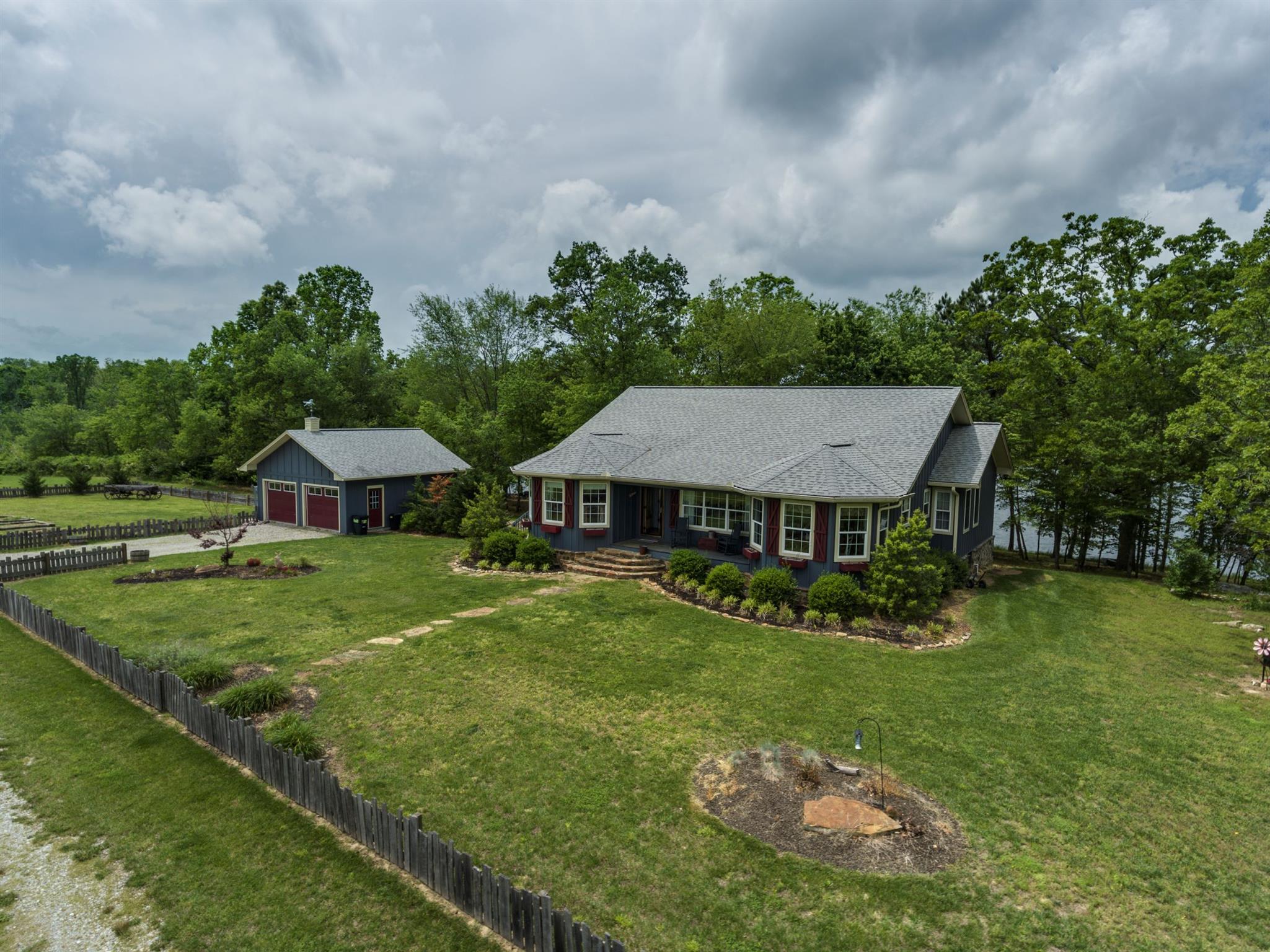 399 Bunkhouse Road Spencer, TN 38585 - Photo 1 of 29 Gallery Image 1