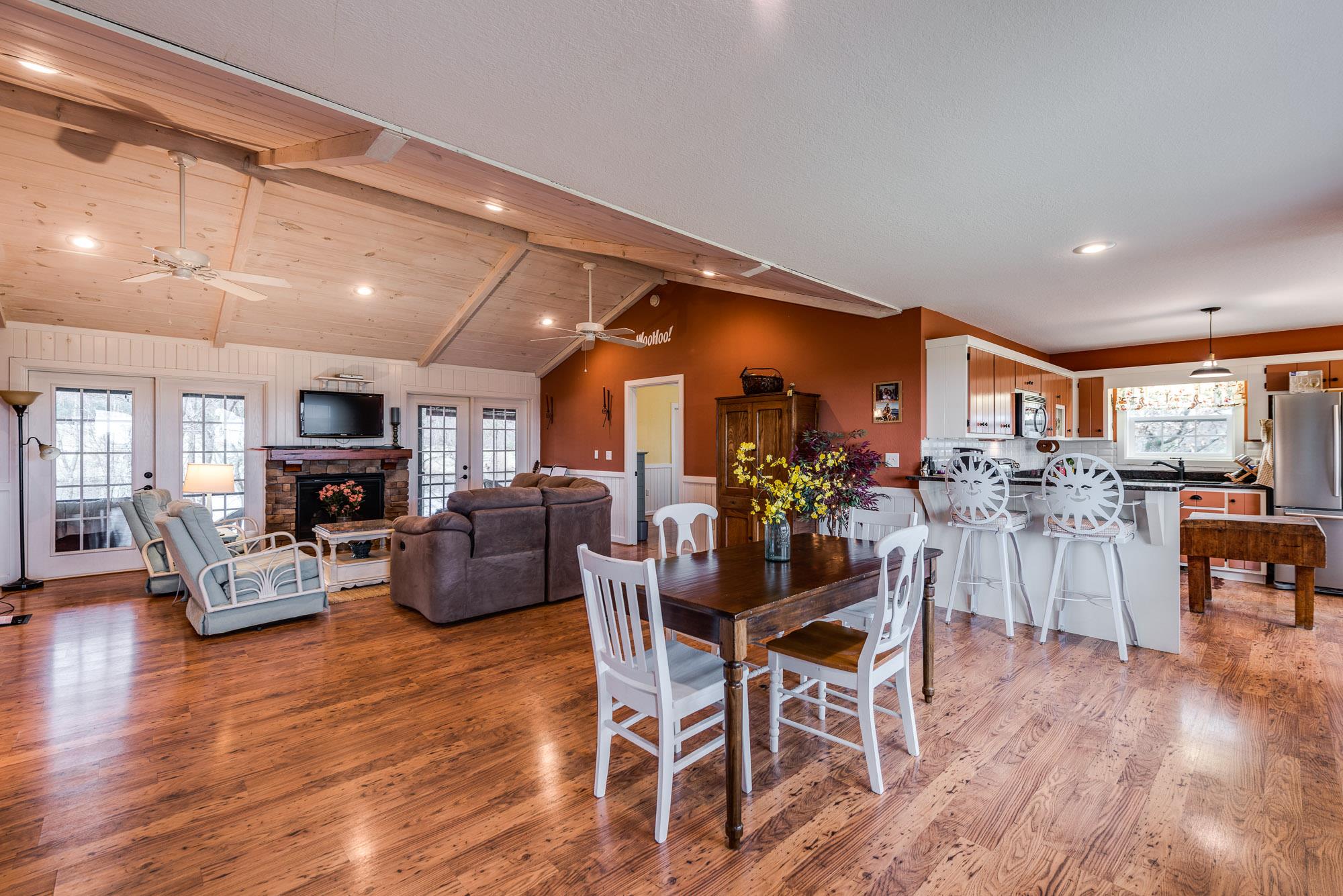 399 Bunkhouse Road Spencer, TN 38585 - Photo 17 of 29 Gallery Image 17