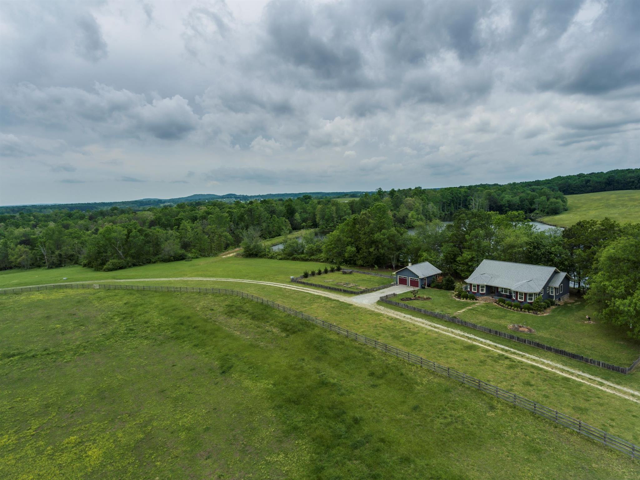 399 Bunkhouse Road Spencer, TN 38585 - Photo 25 of 29 Gallery Image 25