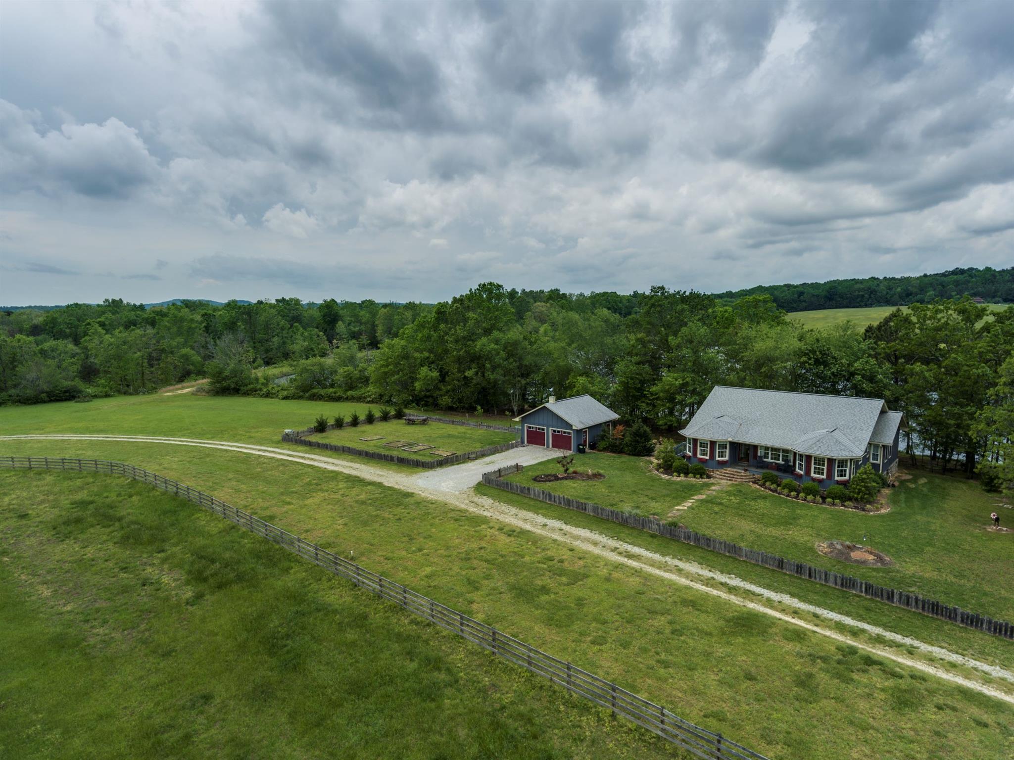 399 Bunkhouse Road Spencer, TN 38585 - Photo 26 of 29 Gallery Image 26
