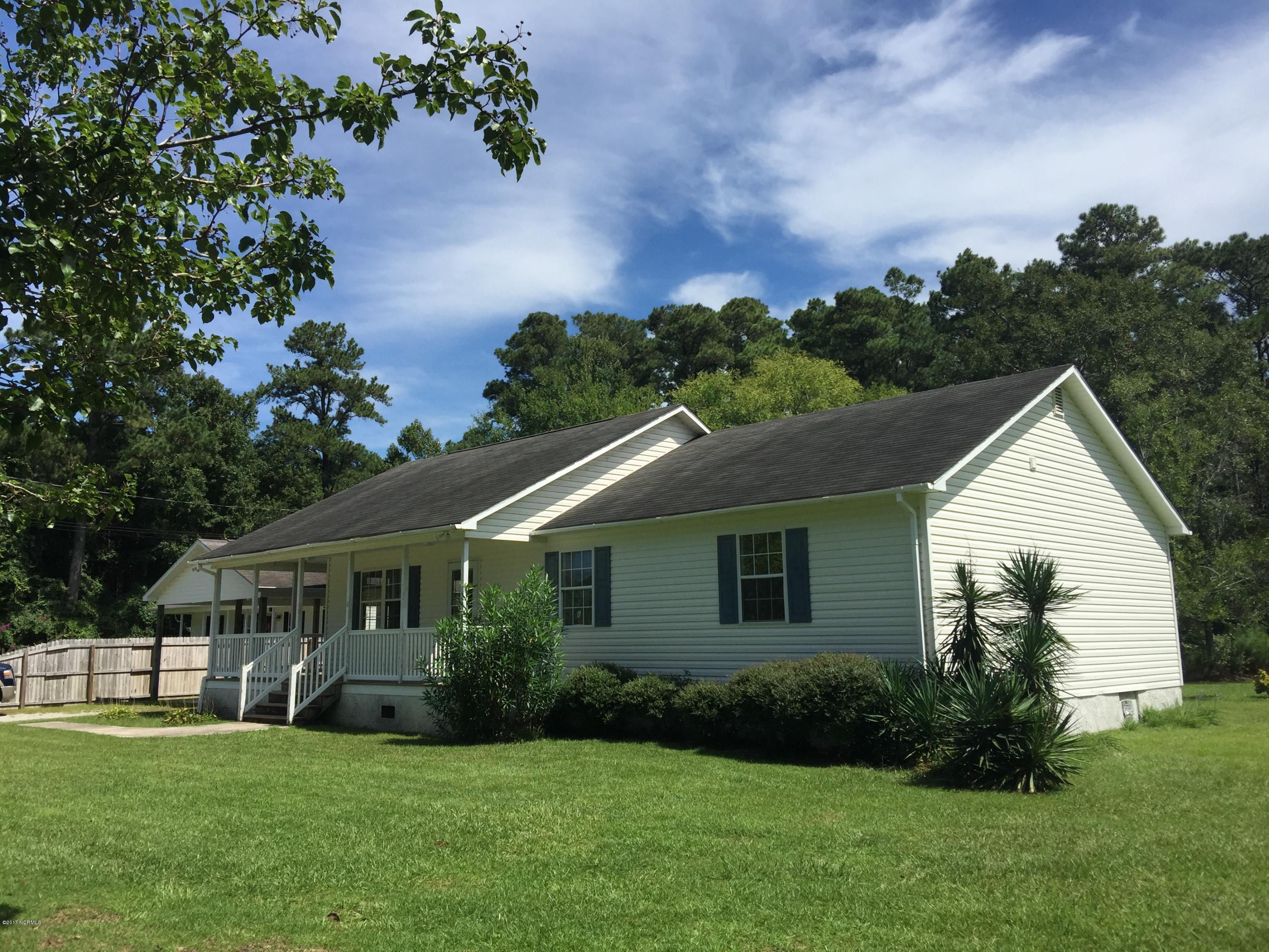 960 Pigott Road Gloucester, NC 28528 - Photo 1 of 21 IMG_0008