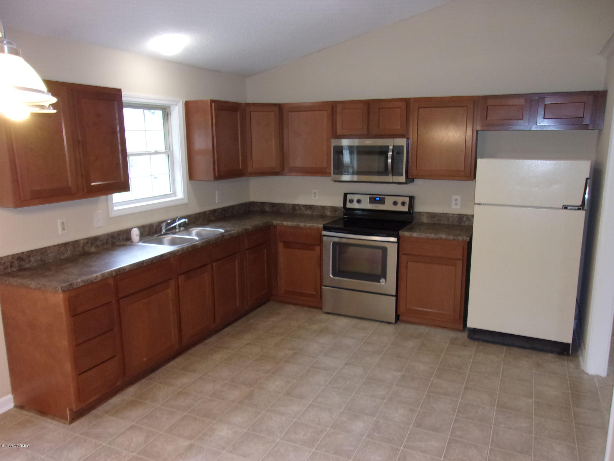 960 Pigott Road Gloucester, NC 28528 - Photo 11 of 21 100_0440