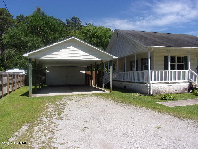 960 Pigott Road Gloucester, NC 28528 - Photo 5 of 21 105_0511