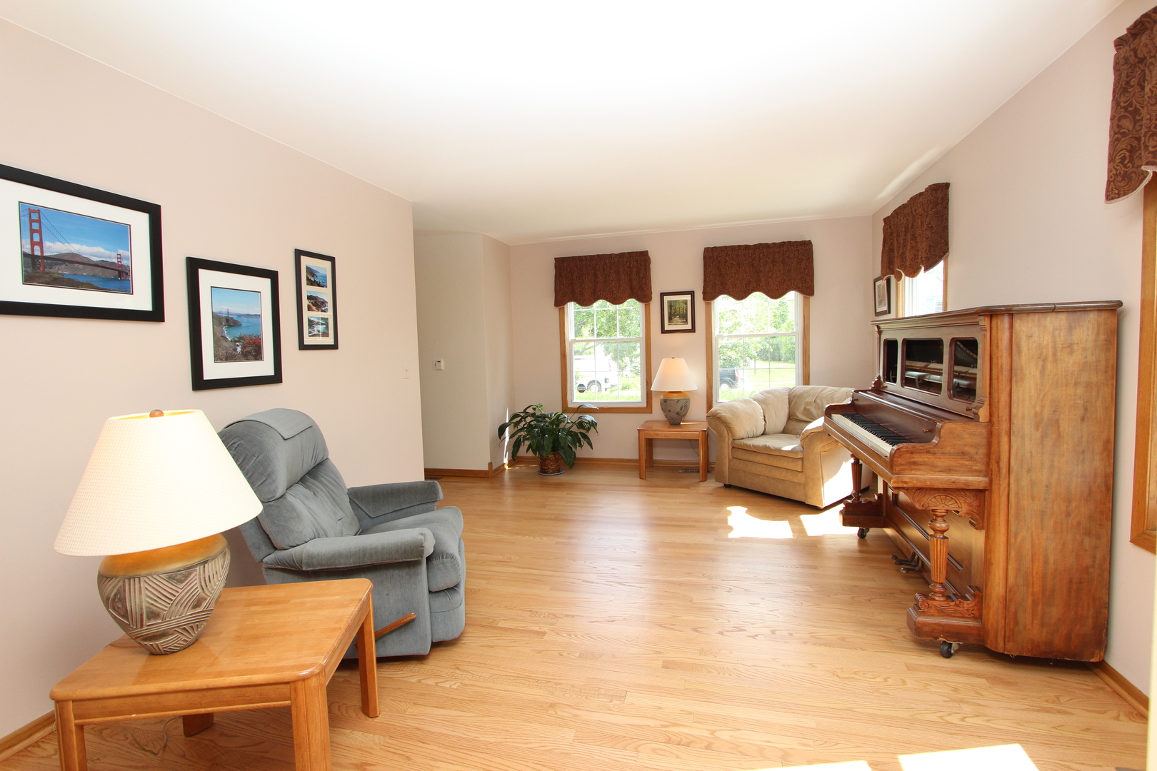 512 Farm Bridge Road Lake Zurich, IL 60047 - Photo 14 of 39
