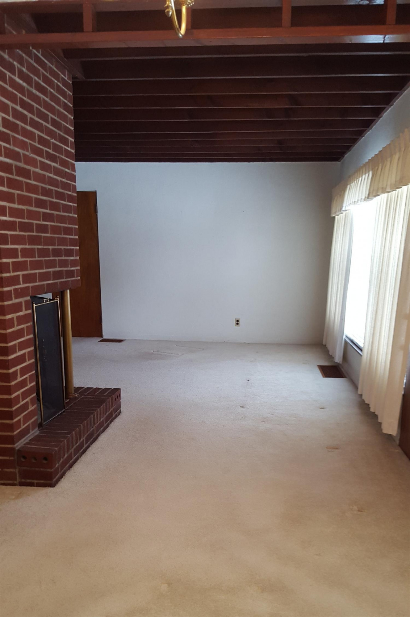 6238 Taylor Mill Road Covington, KY 41015 - Photo 5 of 11 Gallery Image 5