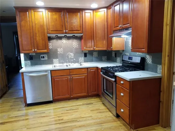 $449,000 | 196 Bristol Street, Canandaigua City, NY 14424