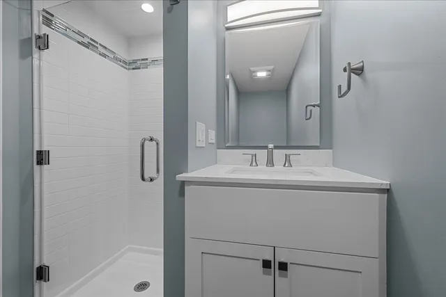 $369,900 | 601 Linden Place, Unit 119, Evanston, IL 60202