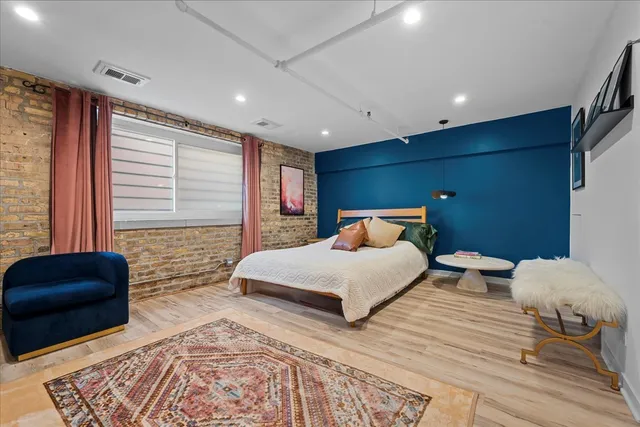 $369,900 | 601 Linden Place, Unit 119, Evanston, IL 60202