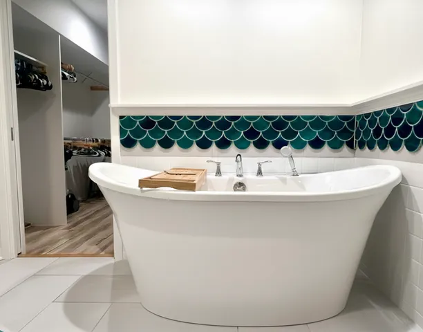 $369,900 | 601 Linden Place, Unit 119, Evanston, IL 60202