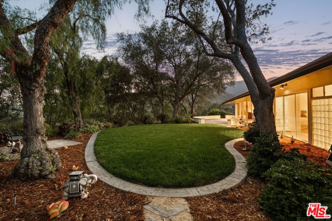 2940 Marcia Road Glendale, CA 91208 - Photo 48 of 65