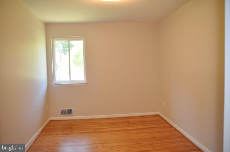 13 David Court Silver Spring, MD 20904 - Photo 12 of 20 Bedroom