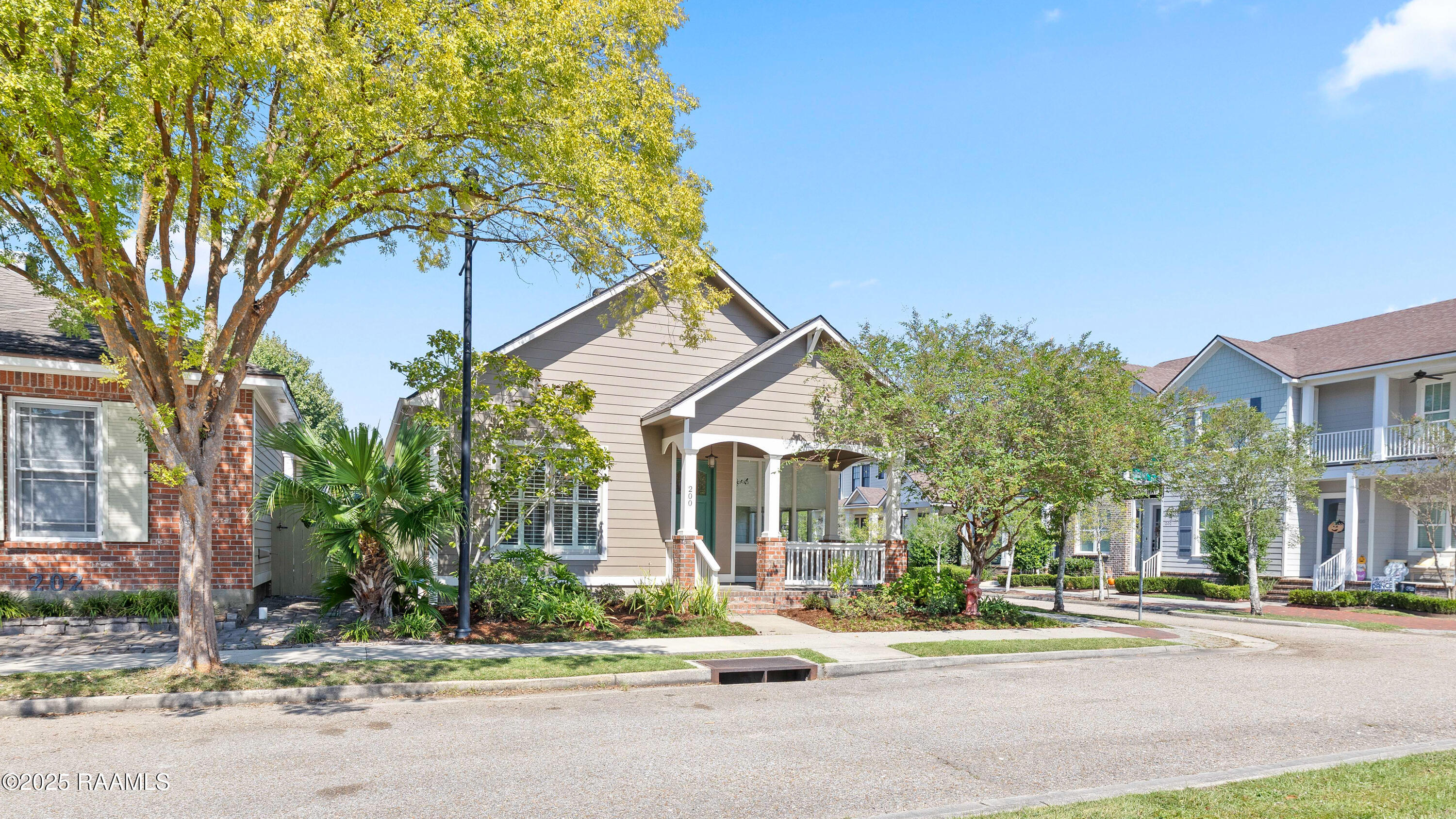 200 Hallmark Avenue Lafayette, LA 70508 - Photo 3 of 38 200 Hallmark Avenue-3