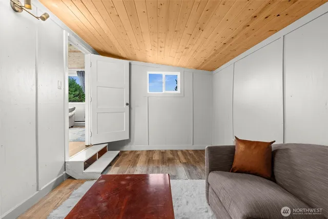 $475,000 | 11285 Southeast Southworth Drive, Port Orchard, WA 98366