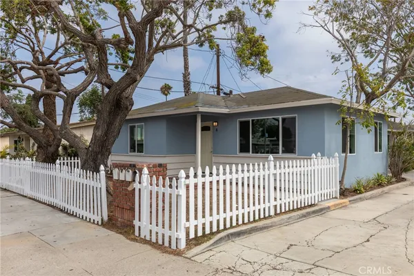 $3,000 | 2218 Placentia Avenue, Unit A, Costa Mesa, CA 92627