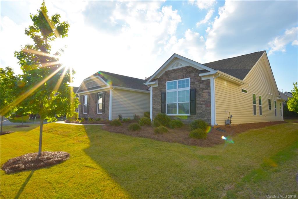 541 Rosemary Lane Tega Cay, SC 29708 - Photo 2 of 19 Gallery Image 2