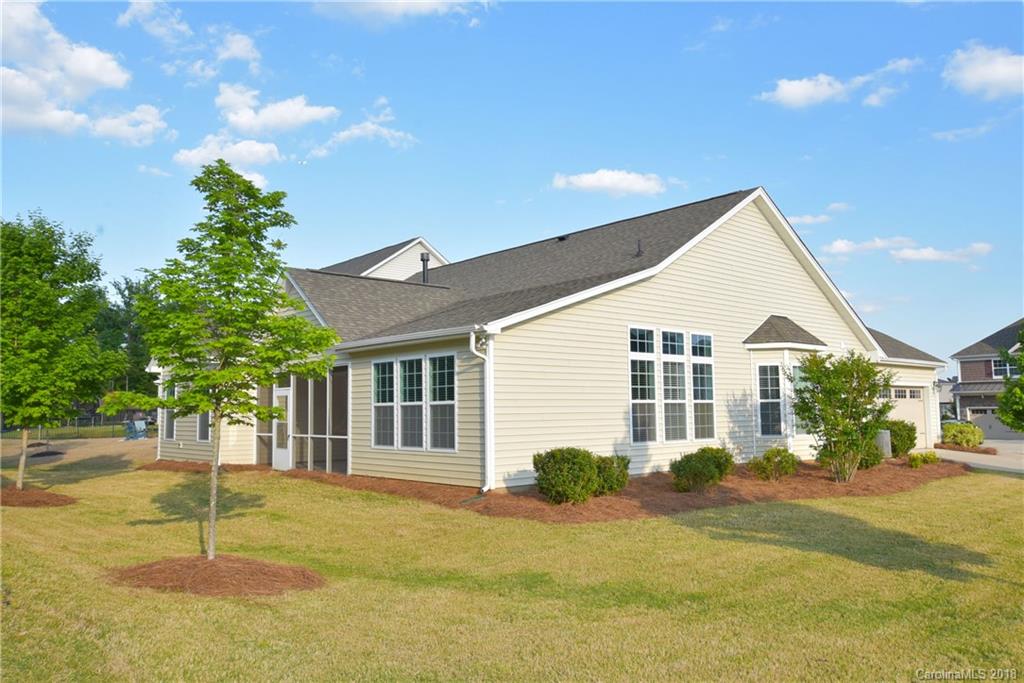 541 Rosemary Lane Tega Cay, SC 29708 - Photo 15 of 19 Gallery Image 15