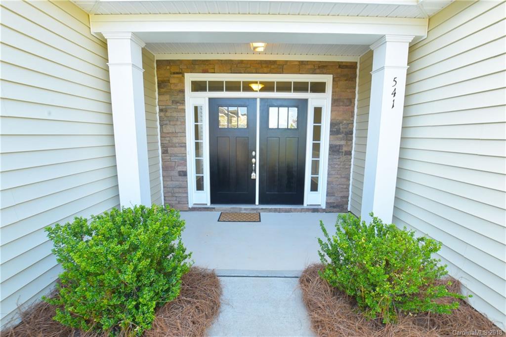 541 Rosemary Lane Tega Cay, SC 29708 - Photo 3 of 19 Gallery Image 3