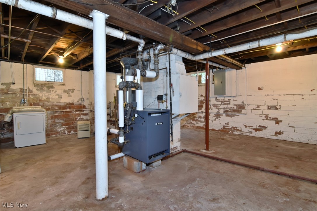 17930 Rosecliff Road Cleveland, OH 44119 - Photo 43 of 50 Basement featuring washer / clothes dryer and electric panel