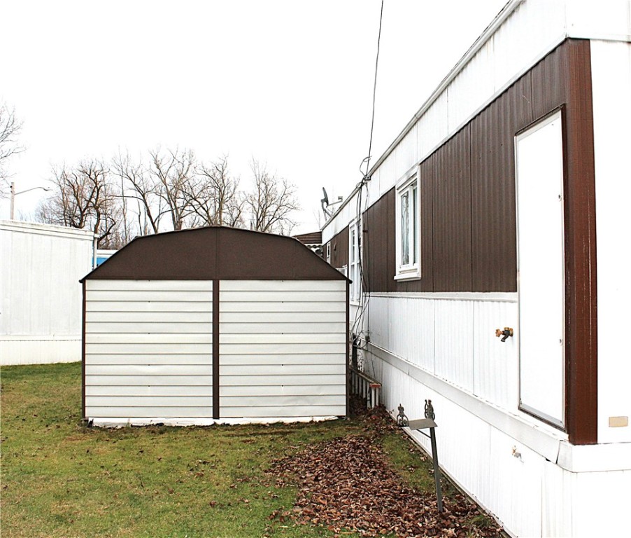 1742 Parma Hilton Corners Road, Unit 5 Parma, NY 14468 - Photo 3 of 25